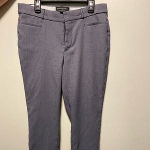 Full length Banana Republic. Sloan curvy fit. Navy hounds tooth. Like new.